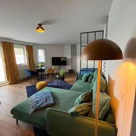 Aner 5 Elegantes Neustadt Abby * Drezda
